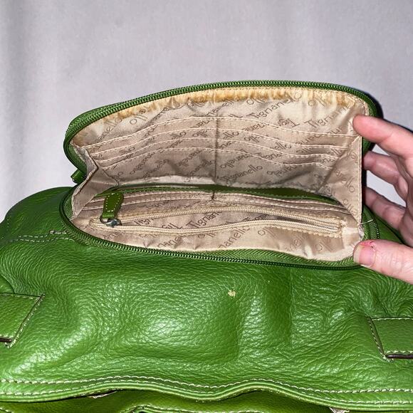 Tignanello Green Pebbled Leather Shoulder Bag Buckle Detail east west handbag - Picture 6 of 11